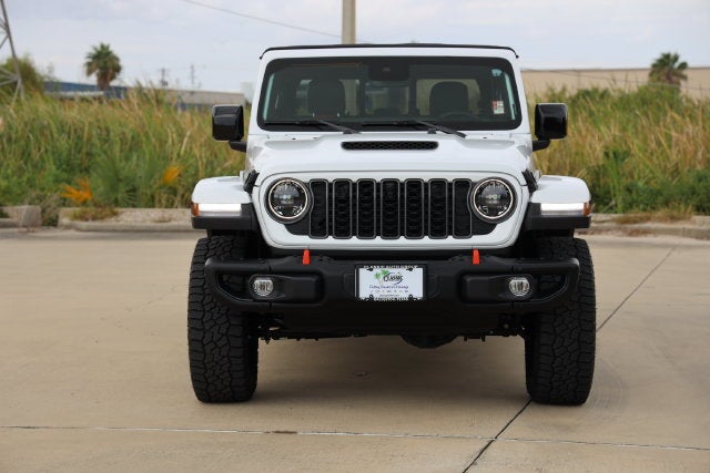 2025 Jeep Gladiator Mojave X