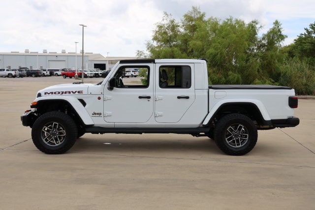 2025 Jeep Gladiator Mojave X