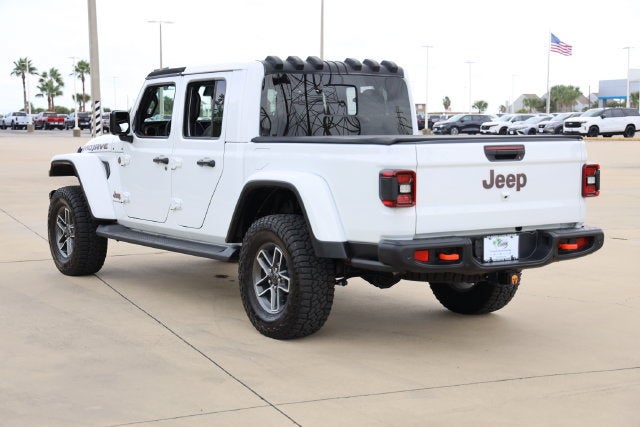 2025 Jeep Gladiator Mojave X
