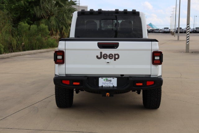 2025 Jeep Gladiator Mojave X