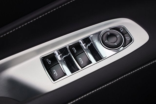 2025 Chevrolet Corvette E-Ray 1LZ