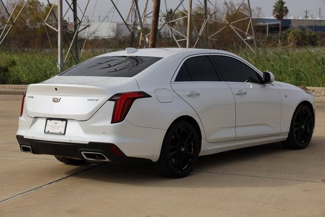 2023 Cadillac CT4 Luxury