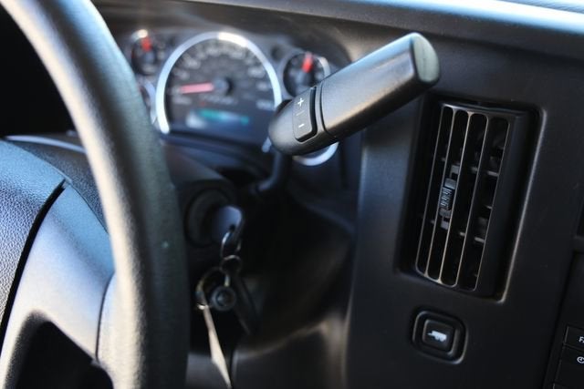 2017 Chevrolet Express Passenger 3500 LT