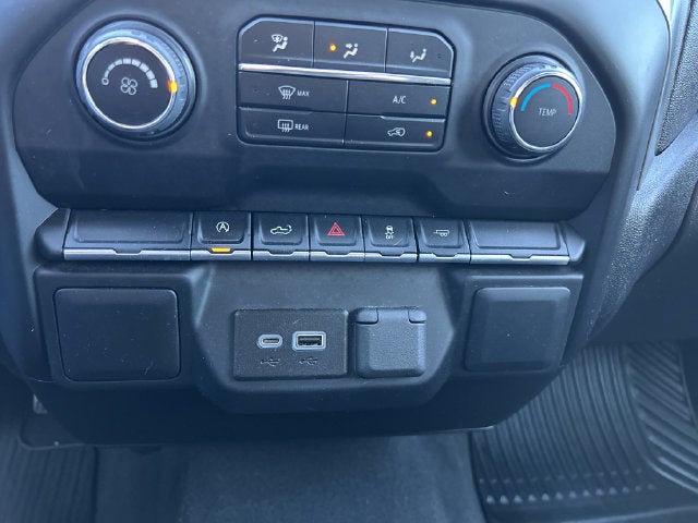 2022 Chevrolet Silverado 1500 LTD Custom