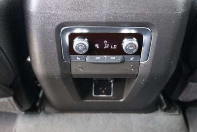 2025 GMC Yukon AT4