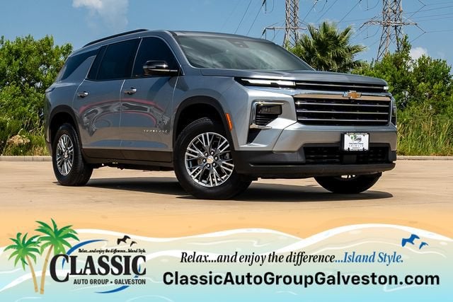 2024 Chevrolet Traverse LT