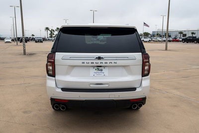 2022 Chevrolet Suburban High Country