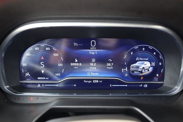 2023 Chevrolet Suburban RST