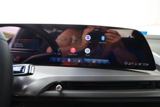 2027 Cadillac VISTIQ Luxury
