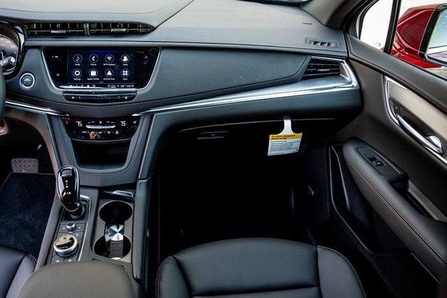 2026 Cadillac XT5 Luxury