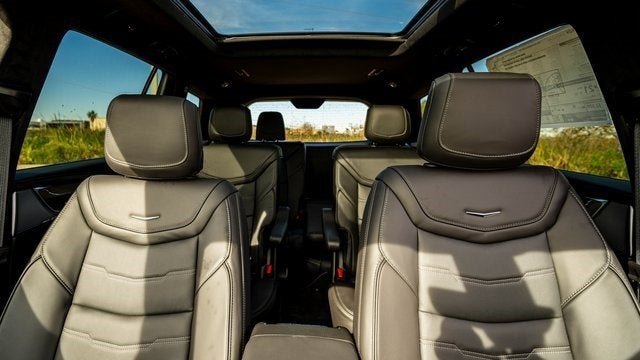 2025 Cadillac XT6 Premium Luxury