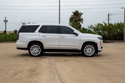 2022 Cadillac Escalade Luxury