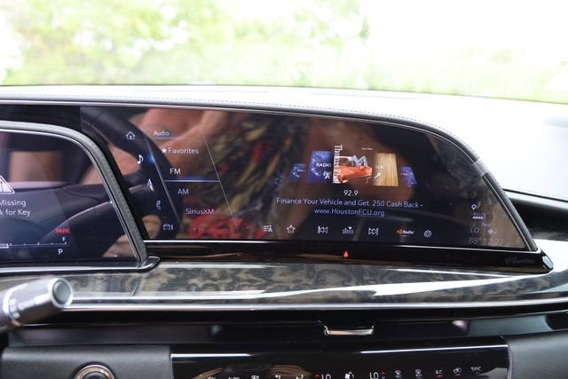 2024 Cadillac Escalade Premium Luxury
