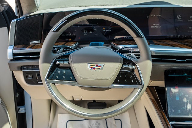 2026 Cadillac Escalade Platinum Luxury