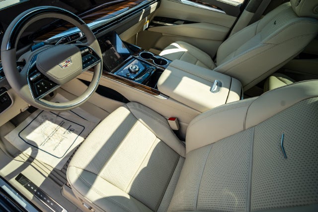 2026 Cadillac Escalade Platinum Luxury