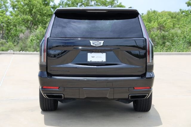 2025 Cadillac Escalade Sport
