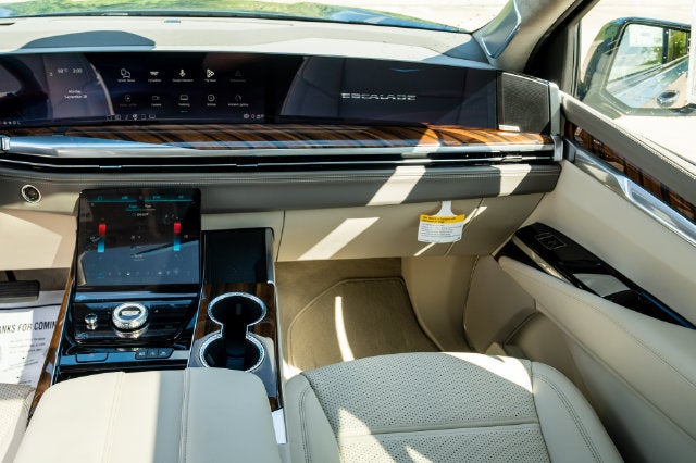 2026 Cadillac Escalade Platinum Sport