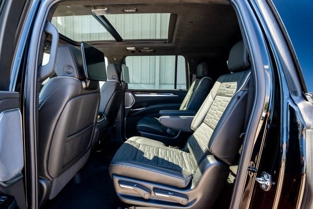 2026 Cadillac Escalade ESV Platinum Sport