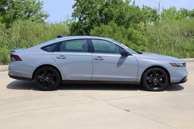 2023 Honda Accord Hybrid Sport-L - Photo 4