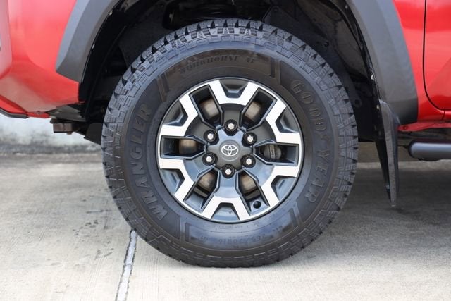 2022 Toyota Tacoma 4WD SR