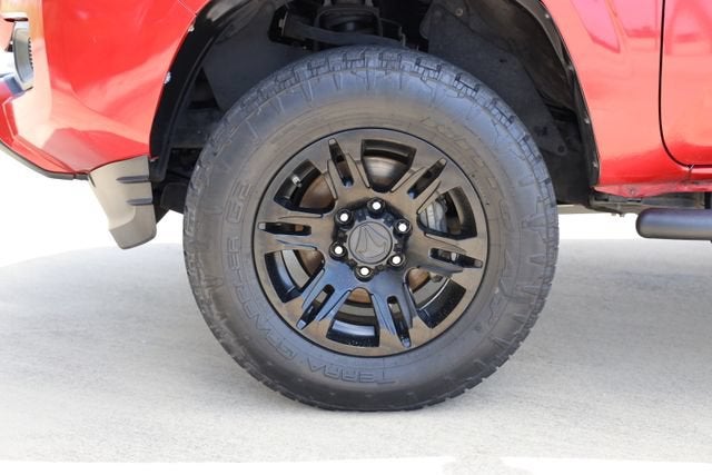 2022 Toyota Tacoma 2WD SR