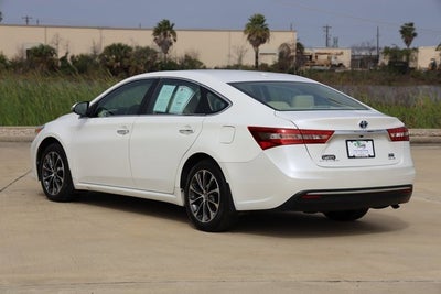 2017 Toyota Avalon Hybrid XLE Plus