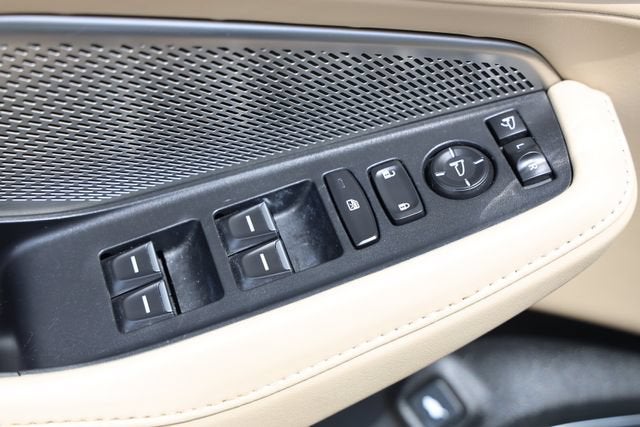 2023 Acura MDX w/Technology Package