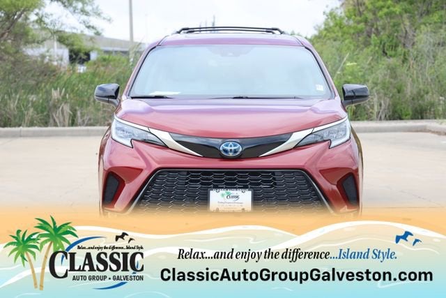 2023 Toyota Sienna XSE