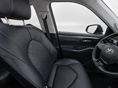 2021 Toyota Highlander Hybrid Platinum