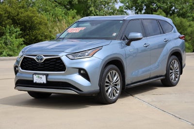 2021 Toyota Highlander Hybrid Platinum