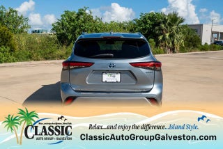 2021 Toyota Highlander Hybrid Platinum