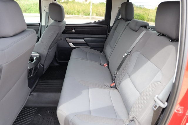 2022 Toyota Tundra 4WD SR5