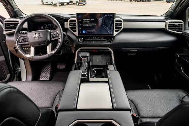 2025 Toyota Sequoia SR5