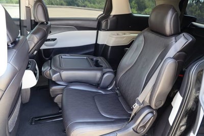 2023 Kia Carnival LX
