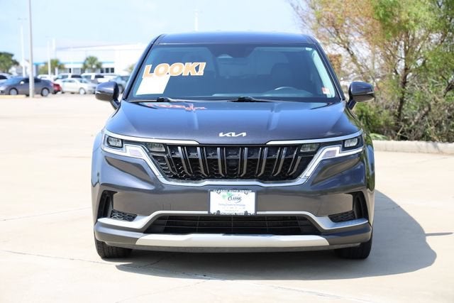 2023 Kia Carnival LX