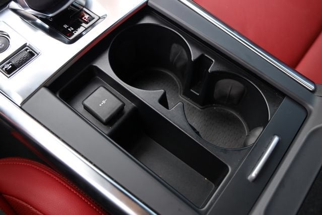 2024 Jaguar XF R-Dynamic SE