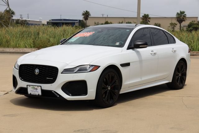2024 Jaguar XF R-Dynamic SE