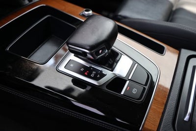 2022 Audi Q5 S line Premium Plus