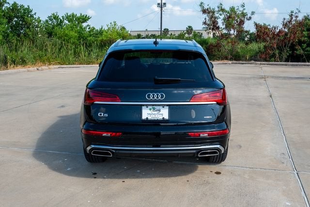 2022 Audi Q5 S line Premium Plus