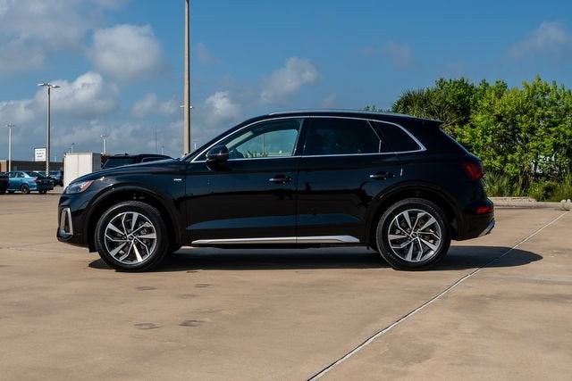 2022 Audi Q5 S line Premium Plus