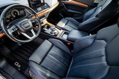 2022 Audi Q5 S line Premium Plus