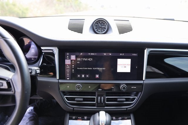 2022 Porsche Macan NA