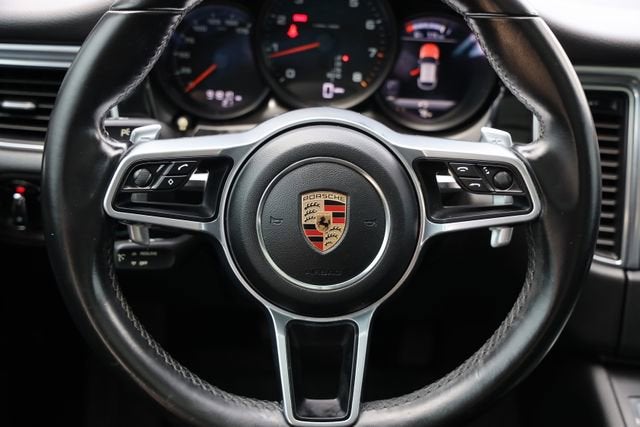 2018 Porsche Macan NA