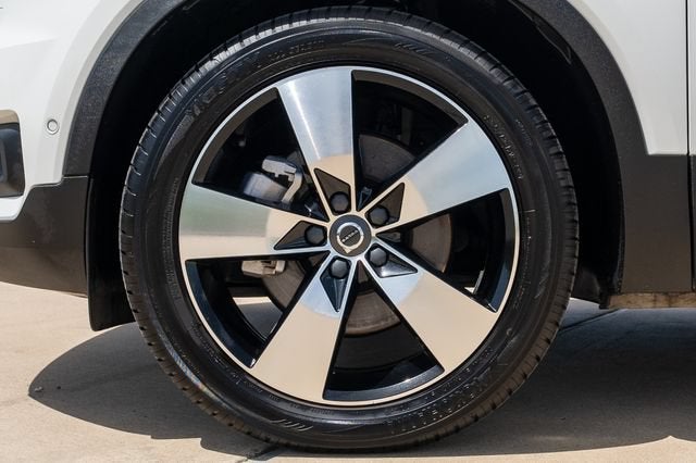 2019 Volvo XC40 Momentum