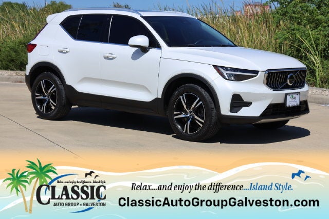2025 Volvo XC40